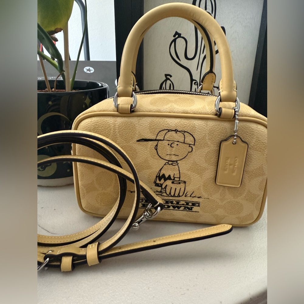 Coach X Peanuts Satchel Crossbody Bag In Signature Canvas With Charlie Brown - Picture 12 of 14